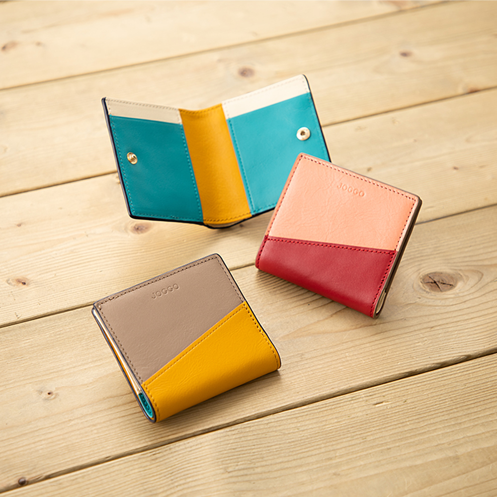 JOGGO カラーデザインや名入れが自由な２つ折り財布